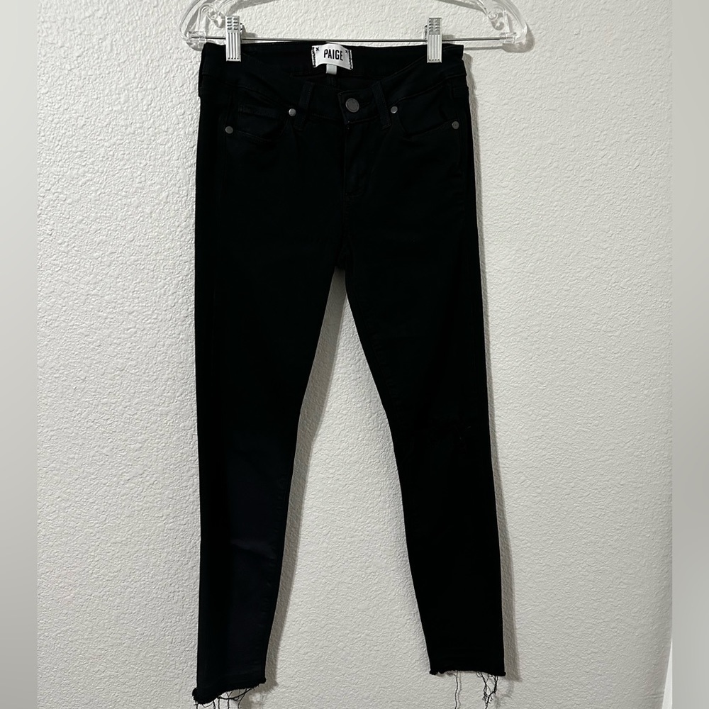 Paige Verdugo Crop Jeans. Sz 25. True black color.